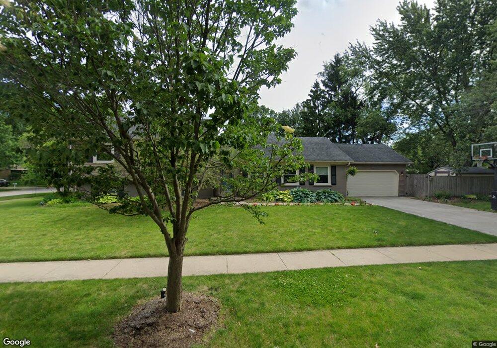 84 Redstart Rd, Naperville, IL 60565 - photo 1