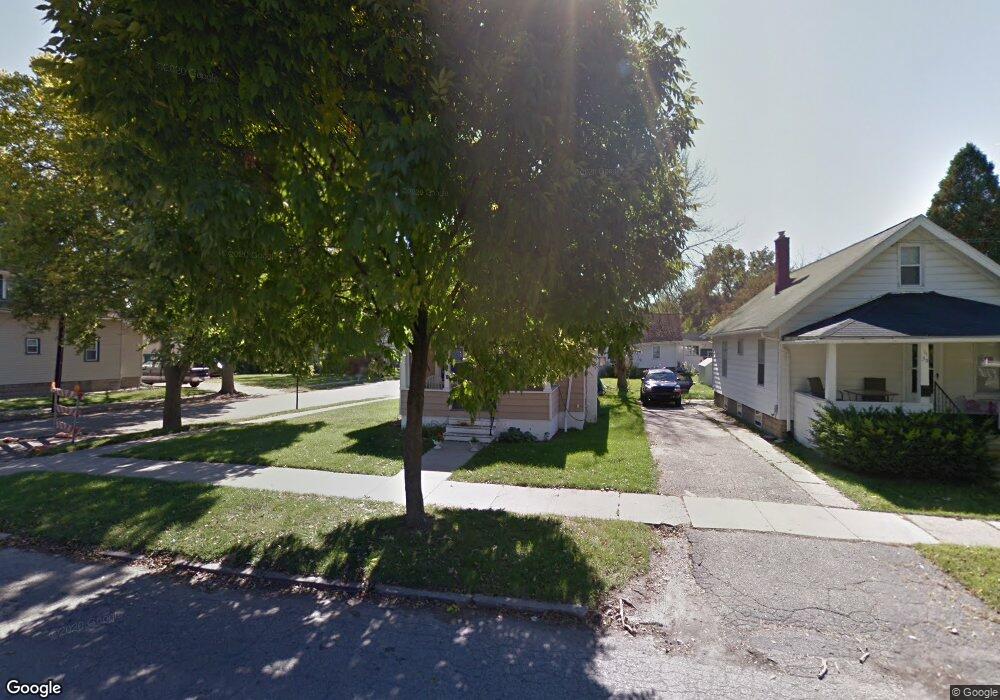 1129 Hyland St, Lansing, MI 48915 - photo 1