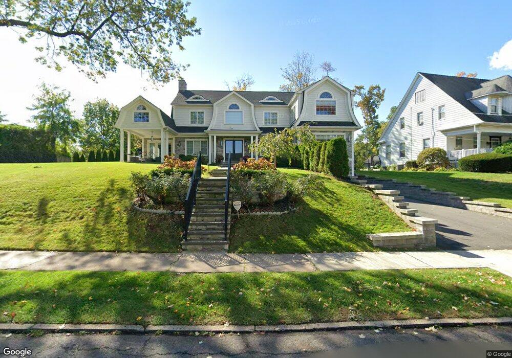 15 The Cir, Passaic, NJ 07055 - photo 1