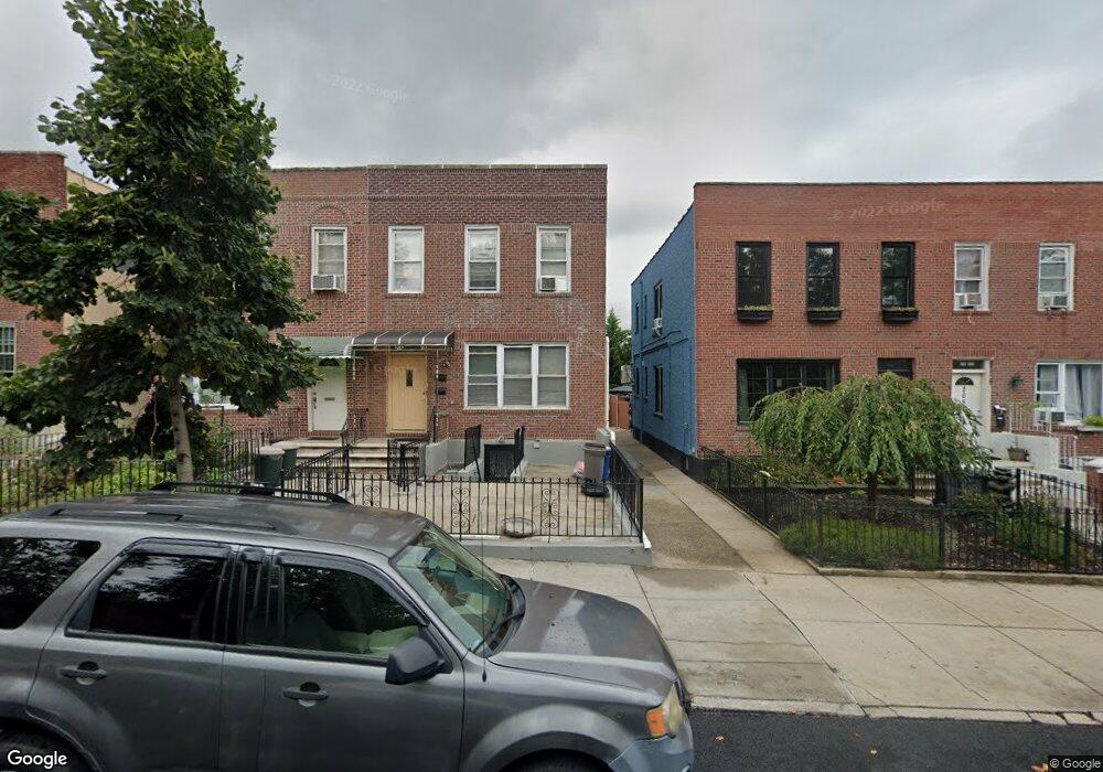 20-56 35th St unit 2nd Fl, Astoria, NY 11105 - photo 1