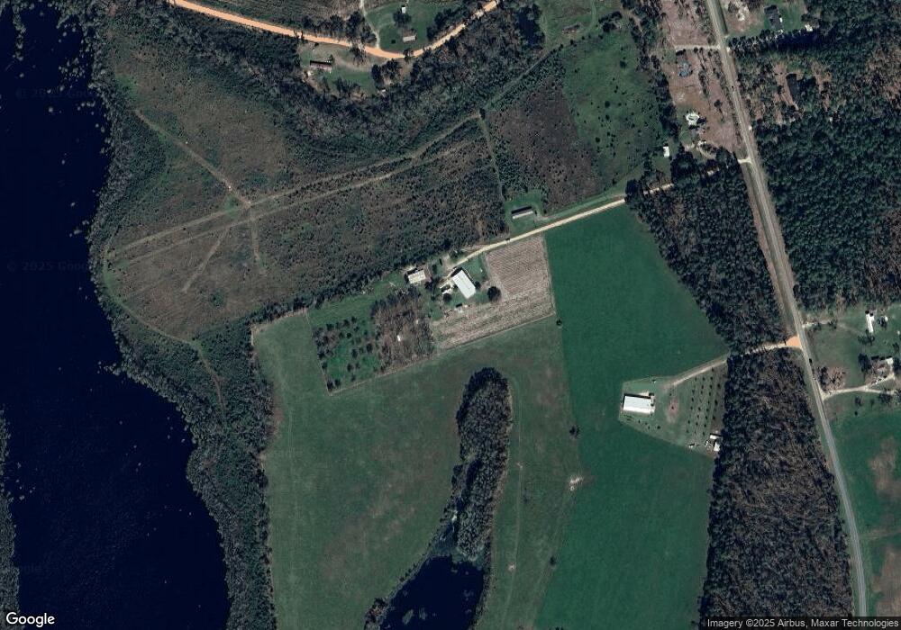 225 Lake Demie Ln, Douglas, GA 31533 - photo 1