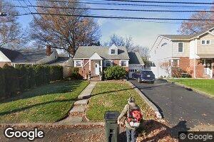 58 Elm St, Dumont, NJ 07628