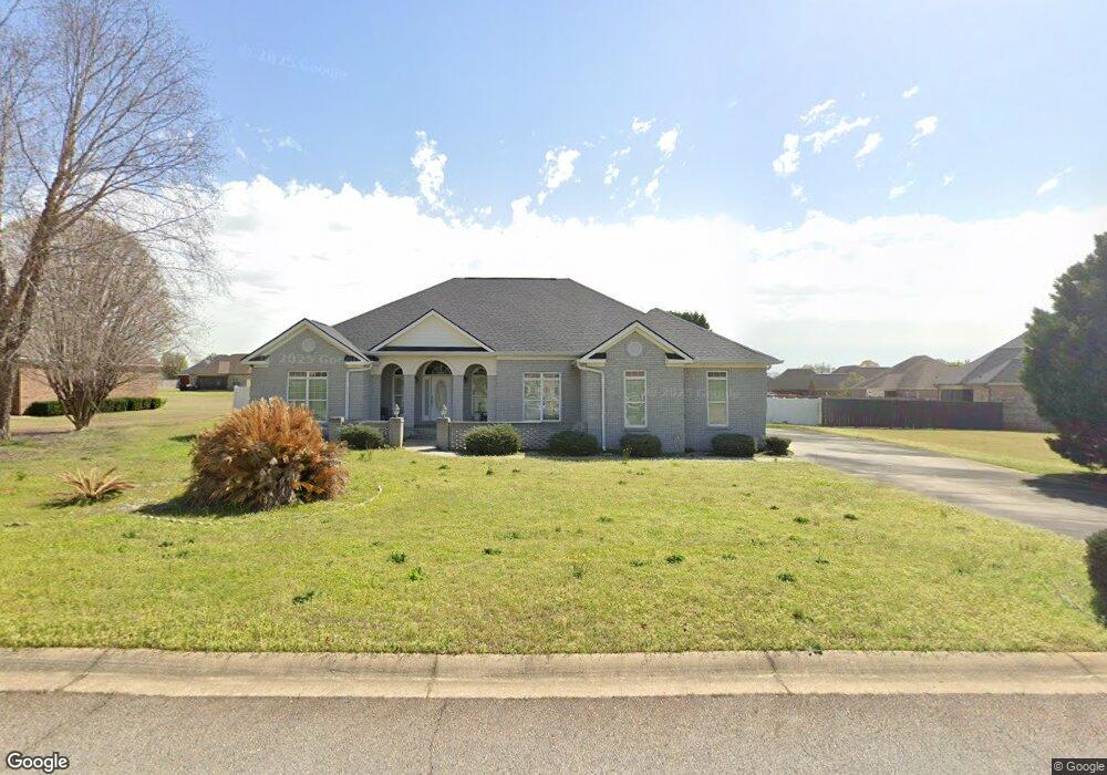 490 Rowland Cir, Byron, GA 31008 - photo 1
