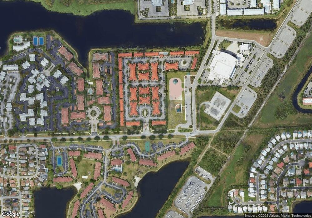 772 SW 106th Ave, Pembroke Pines, FL 33025 - photo 1