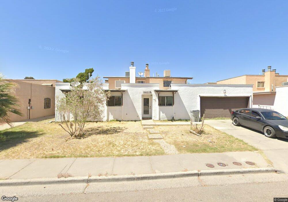 10621 Springwood Dr unit C, El Paso, TX 79935 - photo 1