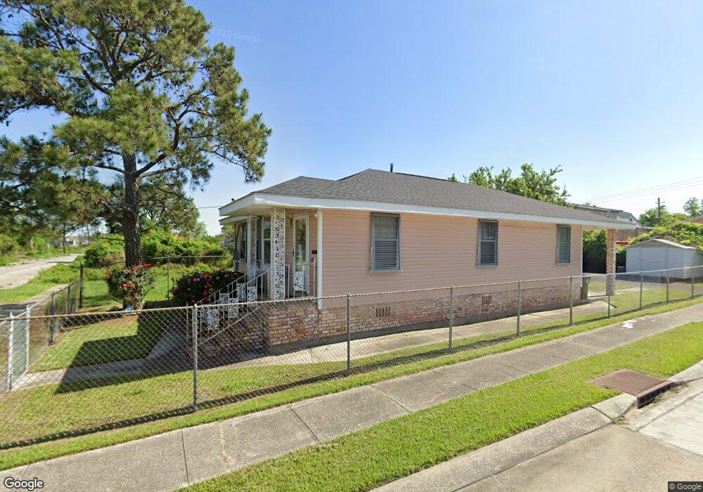 3201 Clouet St, New Orleans, LA 70126 - photo 1