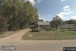1519 E 3rd St, Redfield, SD 57469