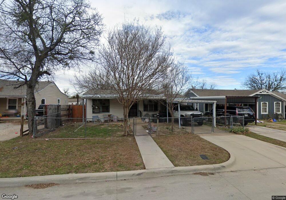 2520 NW Loraine St, Fort Worth, TX 76106 - photo 1
