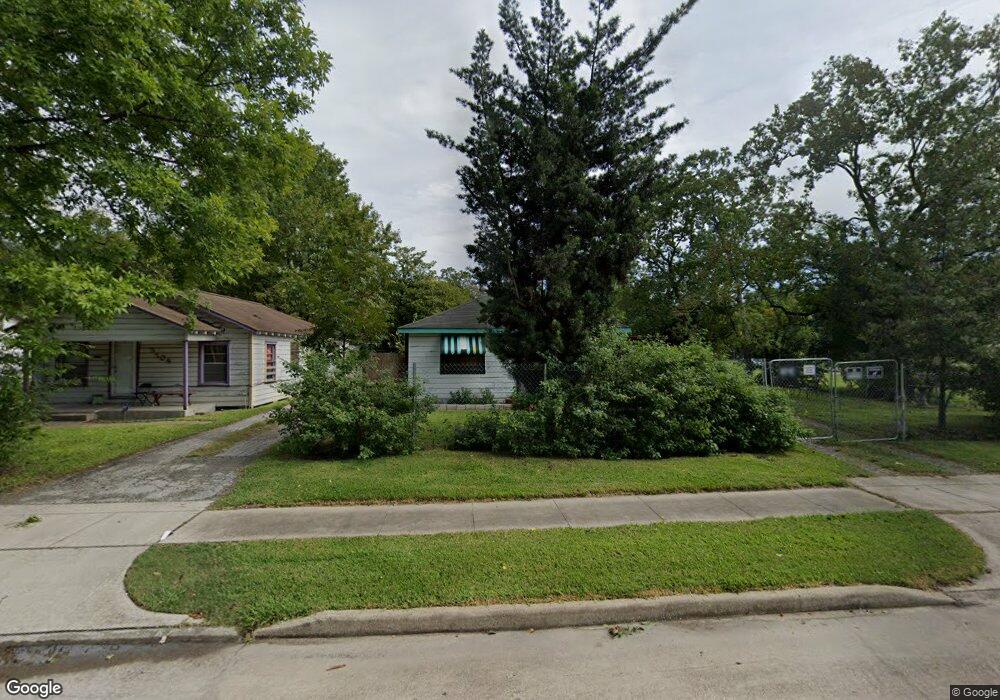 3706 Wayne St, Houston, TX 77026 - photo 1