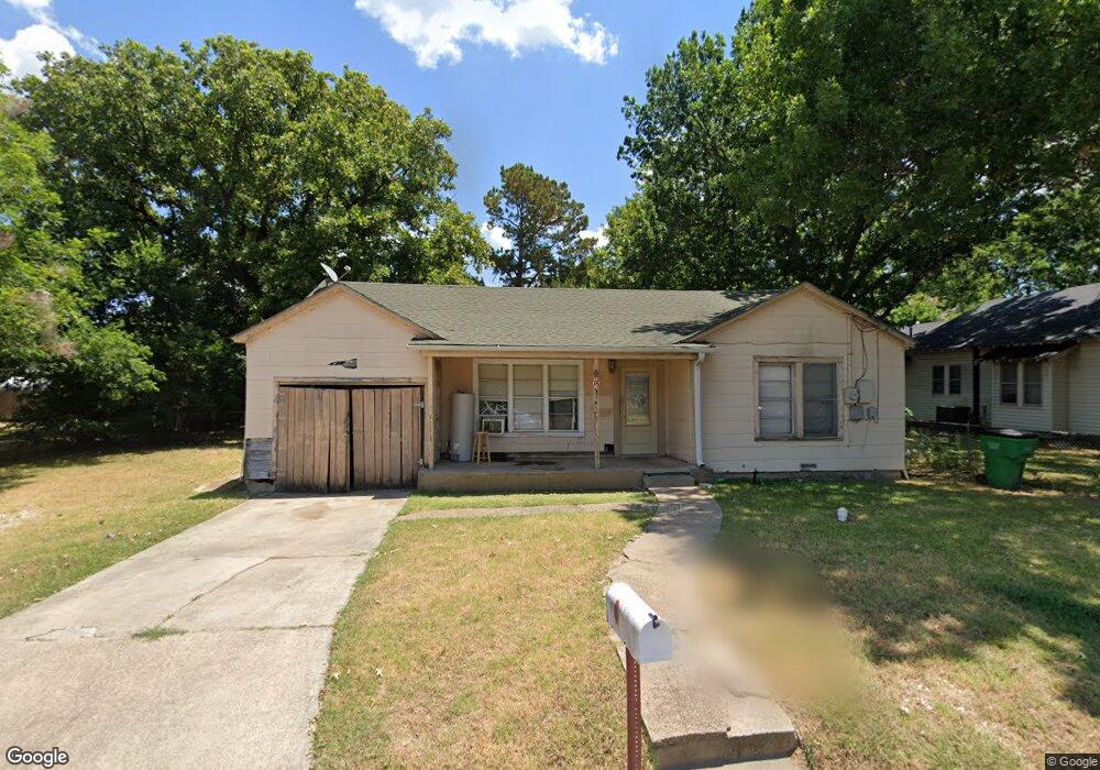 824 Ritchey St, Gainesville, TX 76240 - photo 1