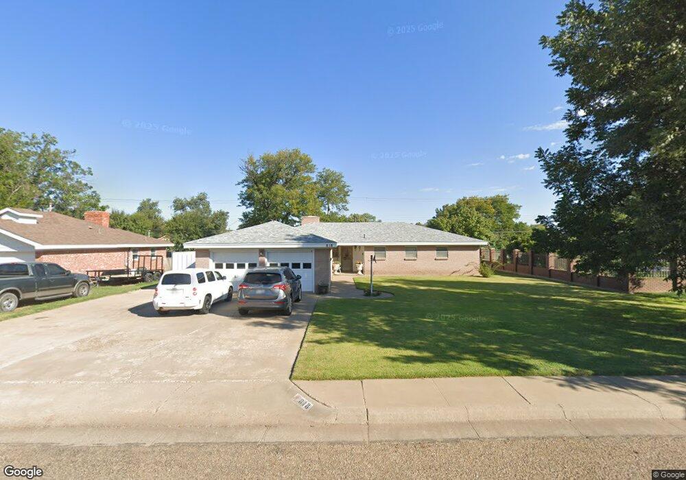 818 Normandy St, Dumas, TX 79029 - photo 1