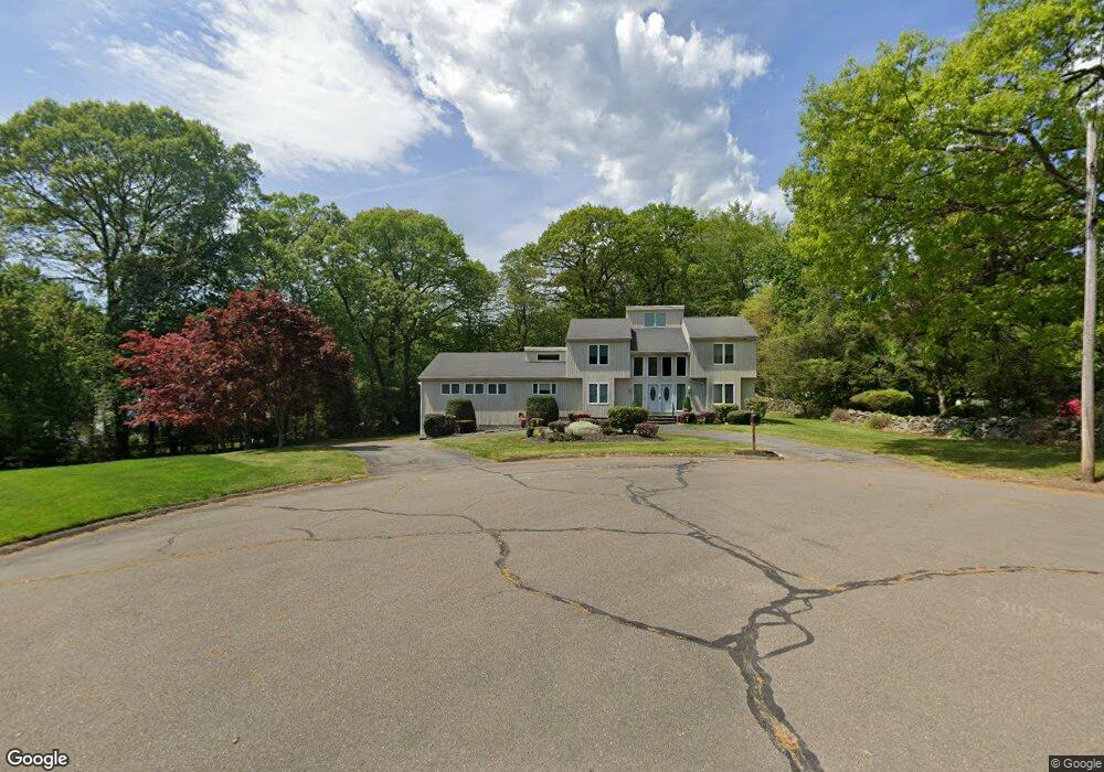 49 Revere Ln, Trumbull, CT 06611 - photo 1