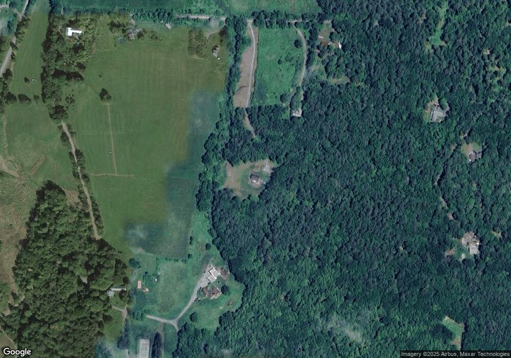 204 Old Codding Rd, Putney, VT 05346 - photo 1