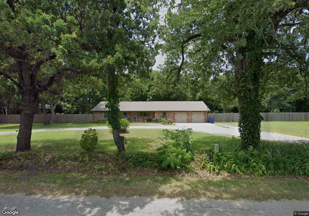 3905 N Country Club Rd, Duncan, OK 73533 - photo 1