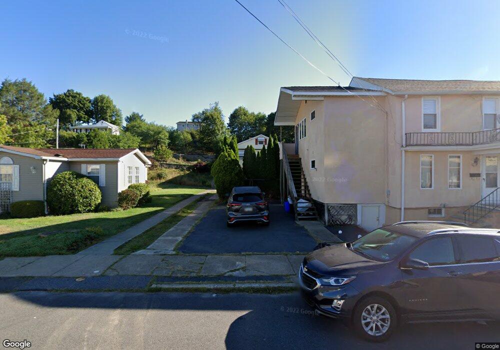 217 Vine St, Old Forge, PA 18518 - photo 1