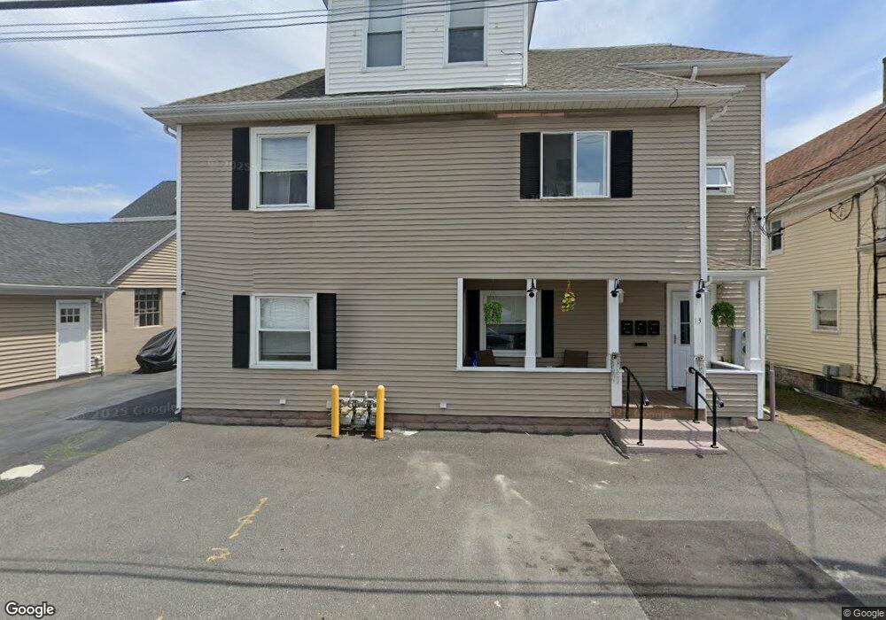 13 Consolation Ave, Pawtucket, RI 02861 - photo 1