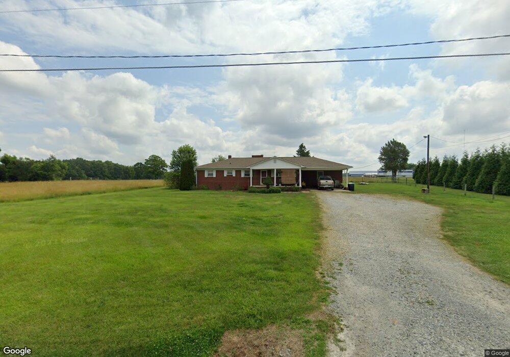 7026 Davis Country Rd, Randleman, NC 27317 - photo 1