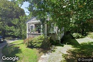 9 Cricket Ln, Woods Hole, MA 02543