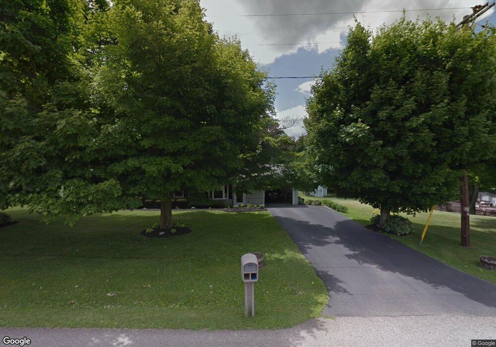 1450 Resthaven Dr, Mansfield, OH 44903 - photo 1