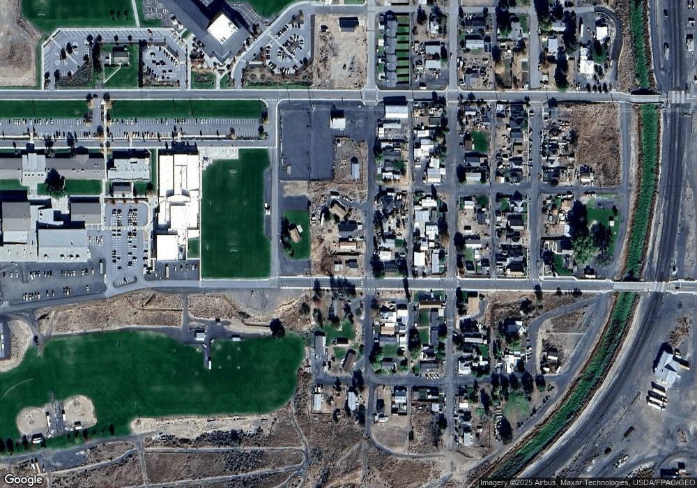 245 N 5th Ave, Connell, WA 99326 - photo 1