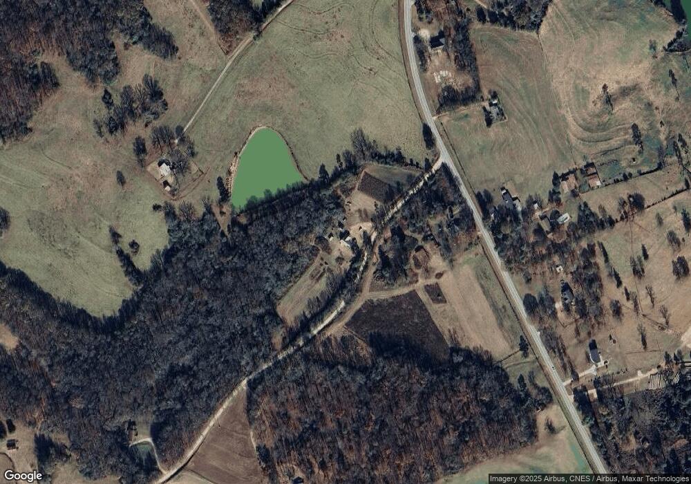 84 McBath Rd, Carnesville, GA 30521 - photo 1