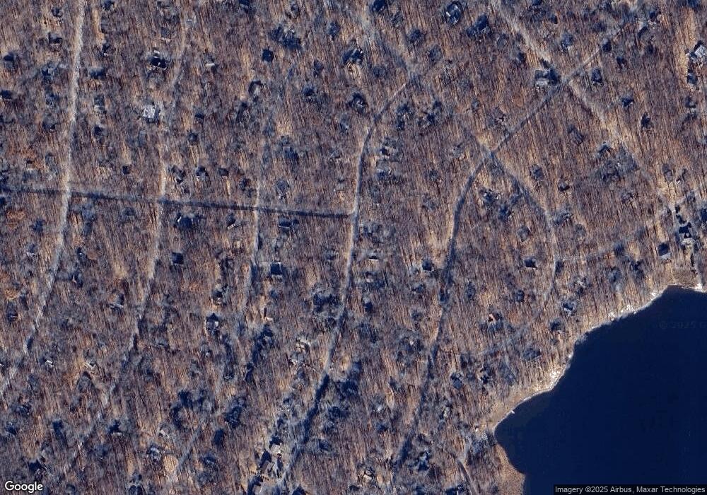 305 Tommy's Ln, Tobyhanna Township, PA 18347 - photo 1