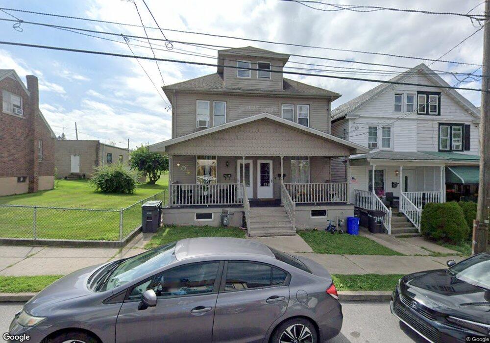 712 Grant St, Hazleton, PA 18201 - photo 1