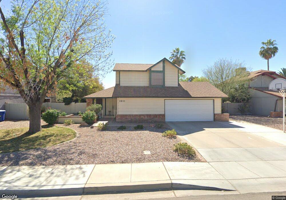 1211 W Barrow Dr, Chandler, AZ 85224 - photo 1
