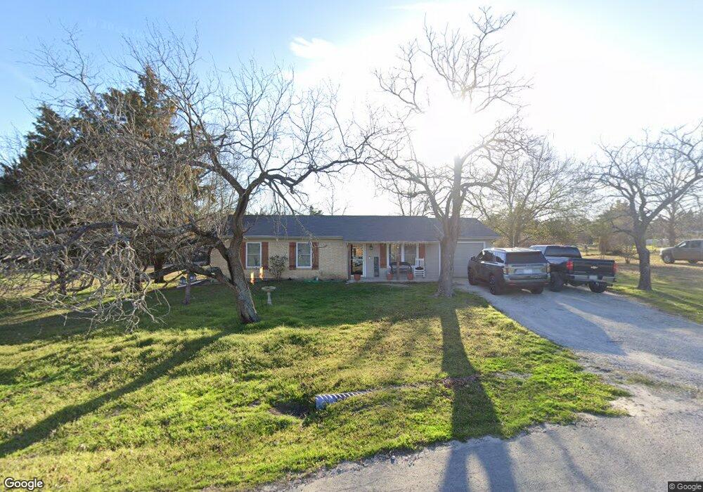 1121 Hidden Hills Dr, Corsicana, TX 75110 - photo 1