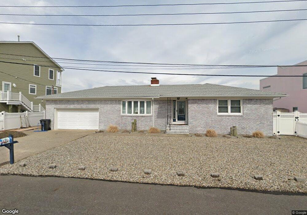 30 Cruiser Ct, Toms River, NJ 08753 - photo 1