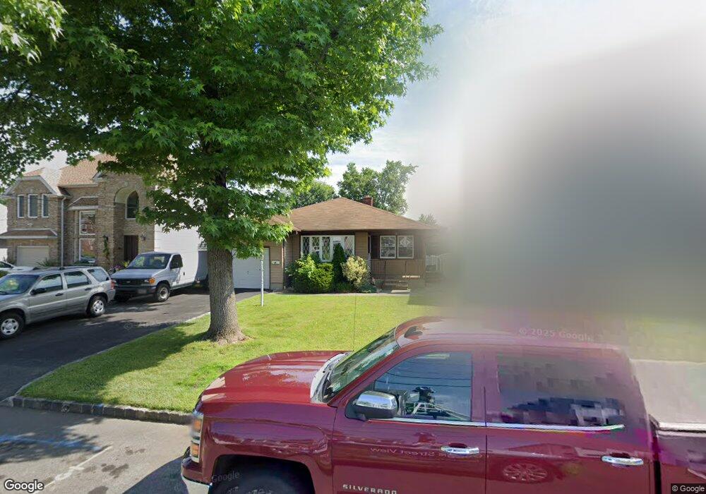 28 Lexington Blvd, Clark, NJ 07066 - photo 1