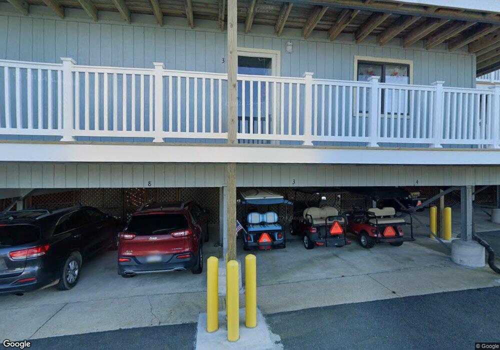 715 Washington Ave unit 11, Colonial Beach, VA 22443 - photo 1