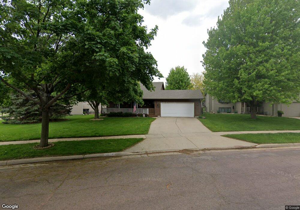 5027 E Havenhill Dr, Sioux Falls, SD 57110 - photo 1
