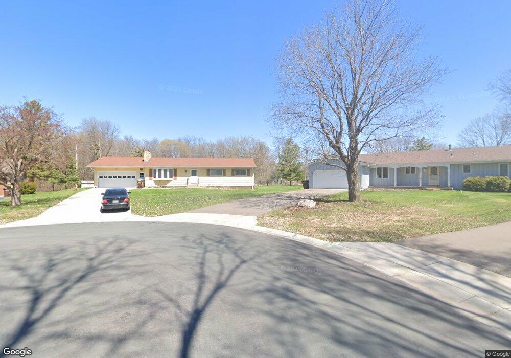 1840 Gladview Ln, Maple Plain, MN 55359 - photo 1