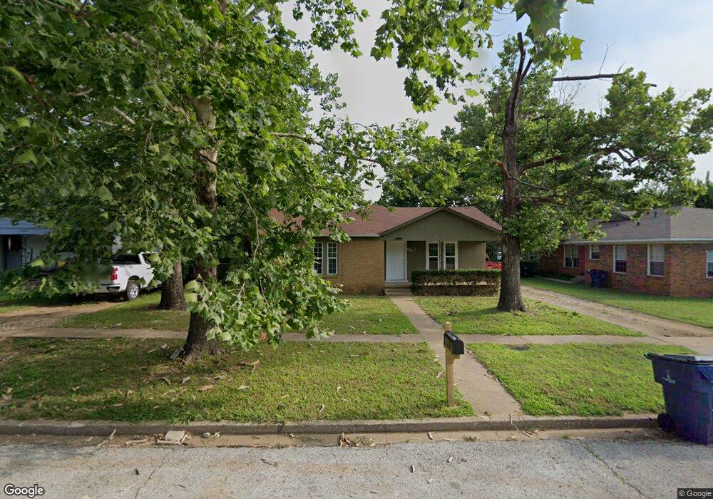 1705 W Elm St, Denison, TX 75020 - photo 1
