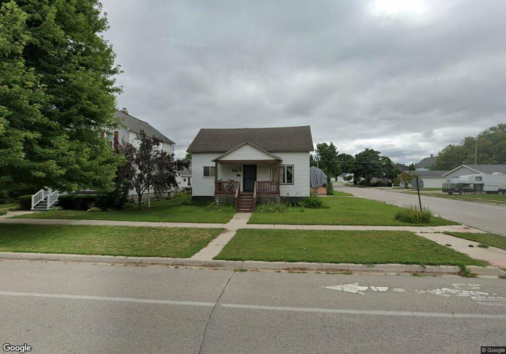 1801 14th Ave, Menominee, MI 49858 - photo 1