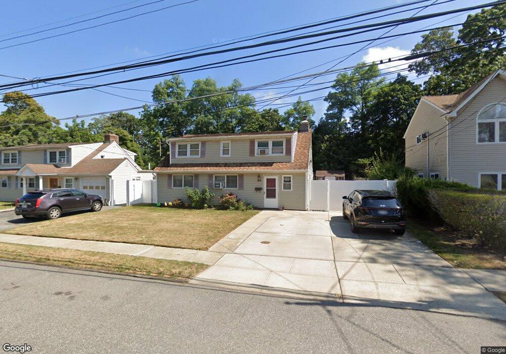 60 William St, Copiague, NY 11726 - photo 1