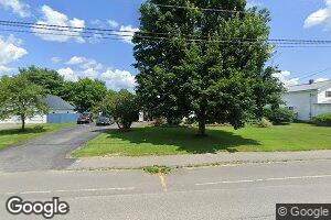 29 Water St, Howland, ME 04448