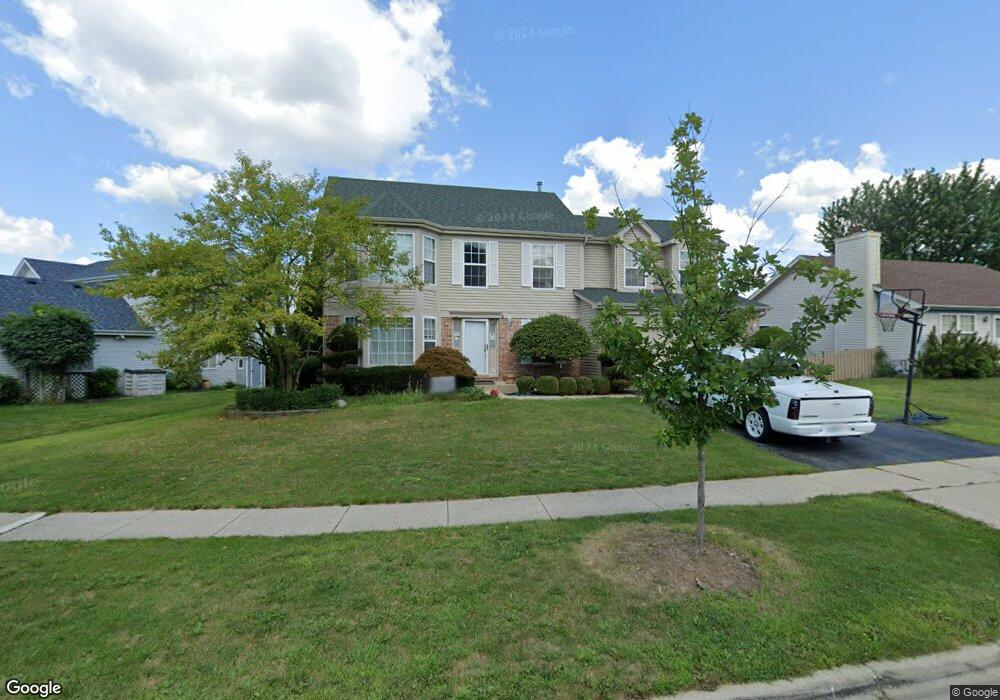 1853 Cambridge Dr, Carpentersville, IL 60110 - photo 1