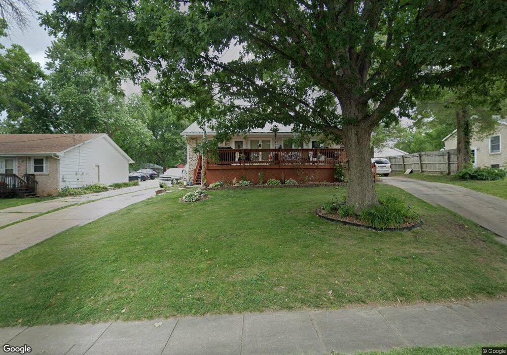 514 E Watrous Ave, Des Moines, IA 50315 - photo 1