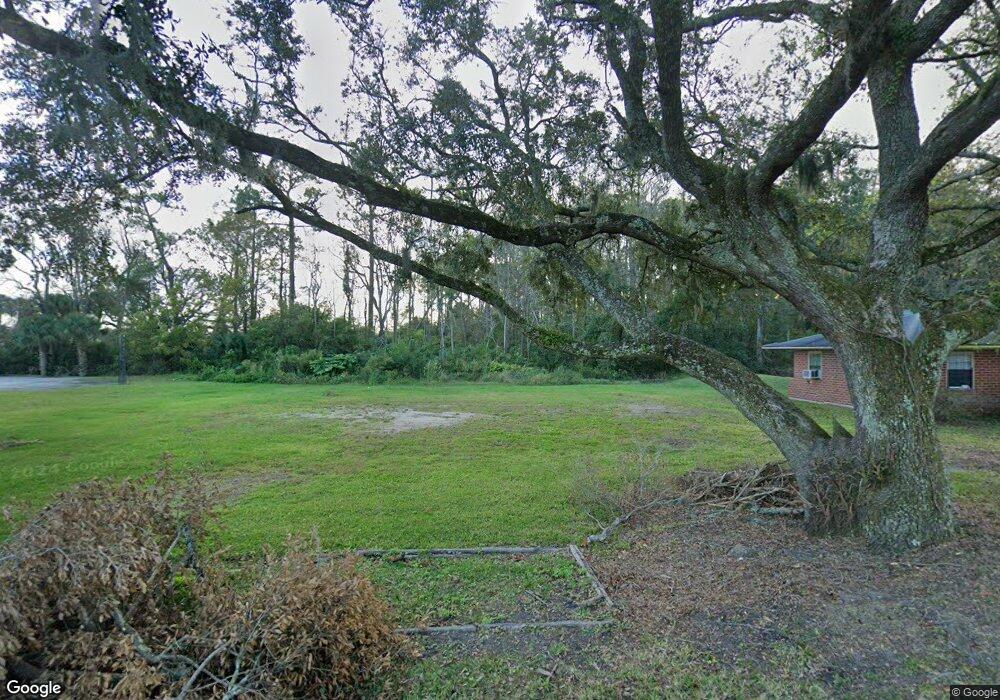 3210 E 3rd St, Brunswick, GA 31520 - photo 1