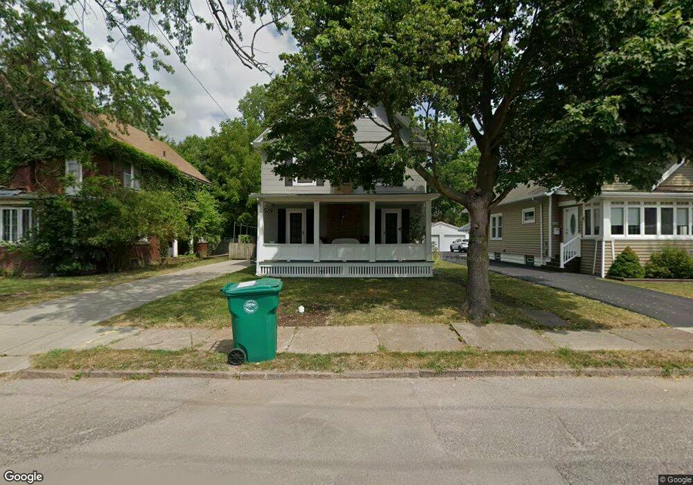938 Vanderbilt Ave, Niagara Falls, NY 14305 - photo 1