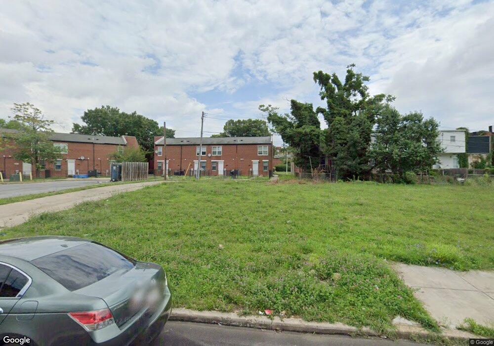 1723 Ensor St, Baltimore, MD 21202 - photo 1