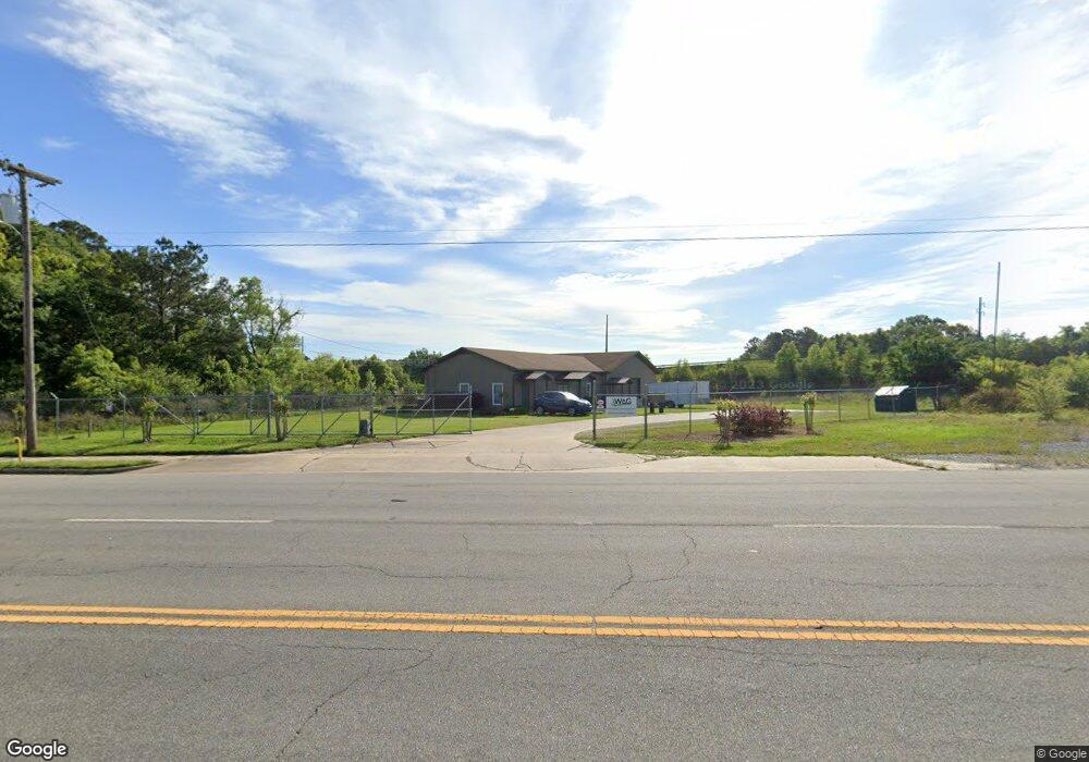 1050 N Main St, Moultrie, GA 31768 - photo 1