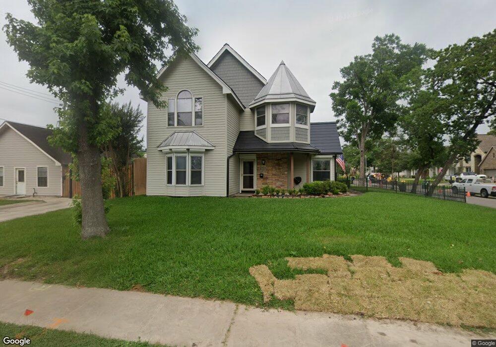 4335 Ella Blvd, Houston, TX 77018 - photo 1