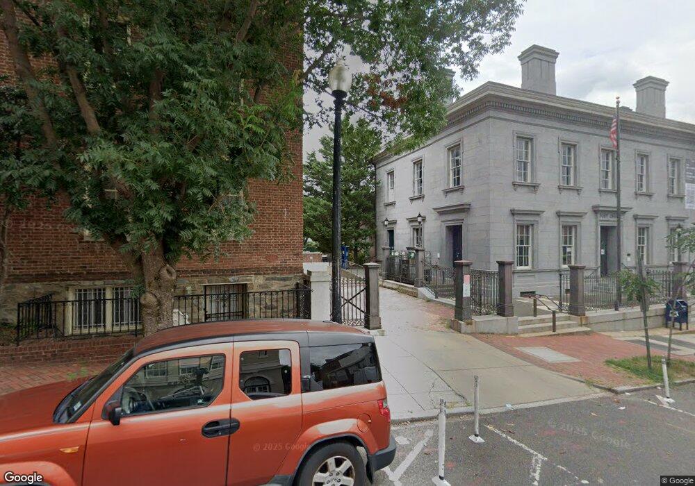 1227 31st St NW, Washington, DC 20007 - photo 1