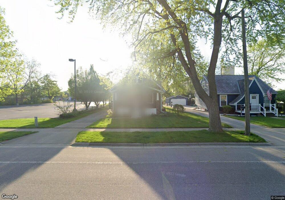 241 S Franklin St, Frankenmuth, MI 48734 - photo 1