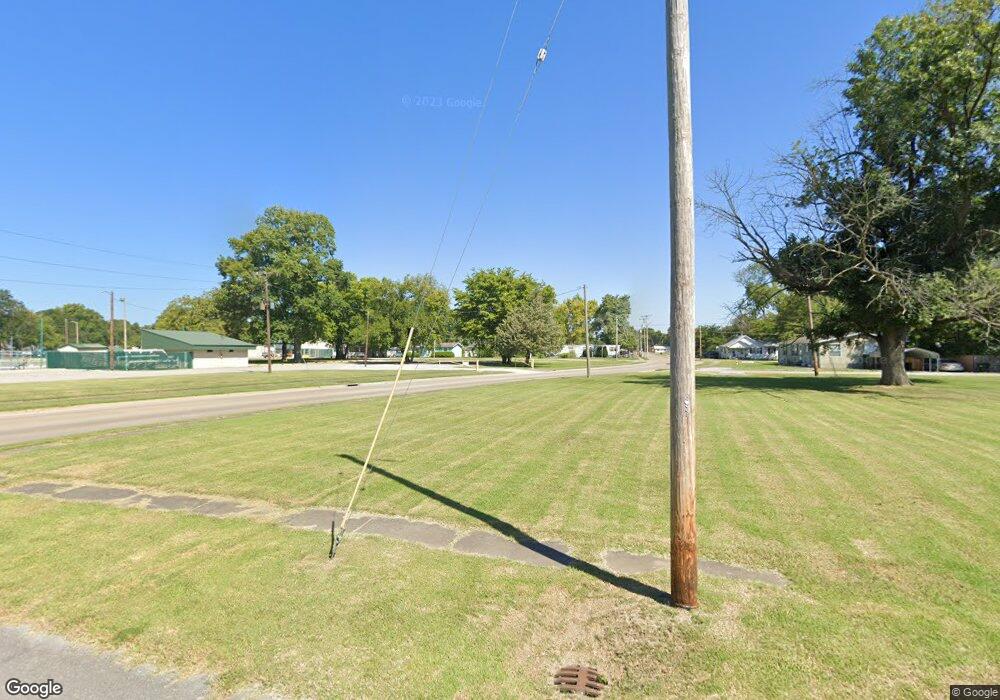 721 Coolidge St, Harrisburg, IL 62946 - photo 1