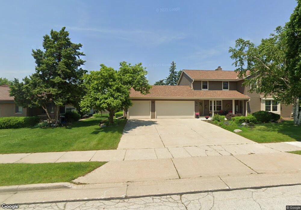 1616 Stardust Dr unit B, Waukesha, WI 53186 - photo 1