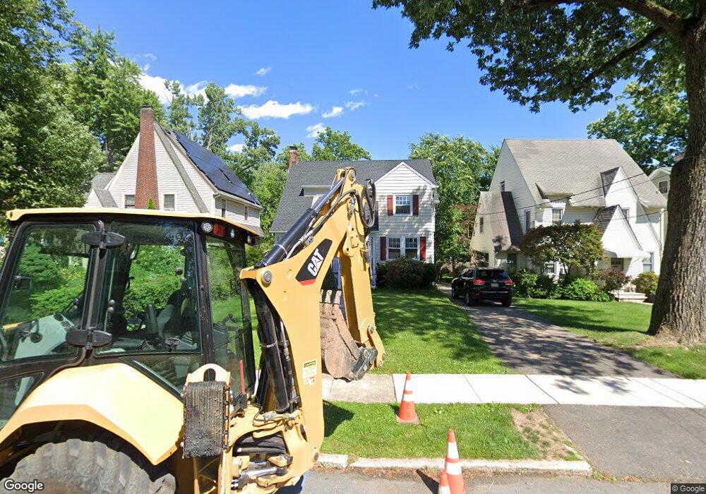 42 Walnut Ave, Millburn, NJ 07041 - photo 1